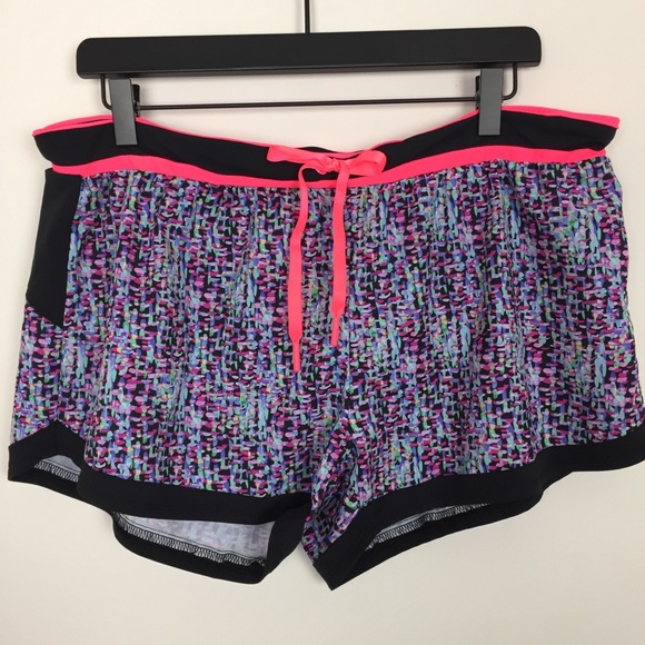 Fabletics Pants - Fabletics Riho Shorts Adjustable Waist Large